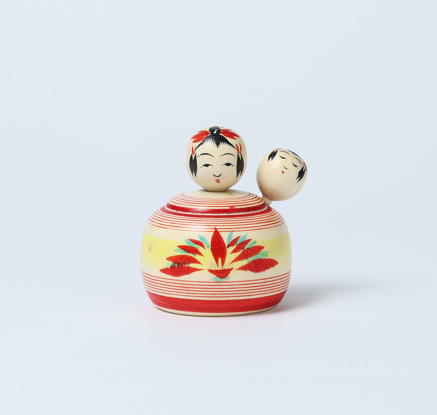 Komori-Babysitting kokeshi doll 子守りこけし | OHNUMA Hideaki 大沼秀顯工人 | Naruko style 鳴子系 | 7cm in height