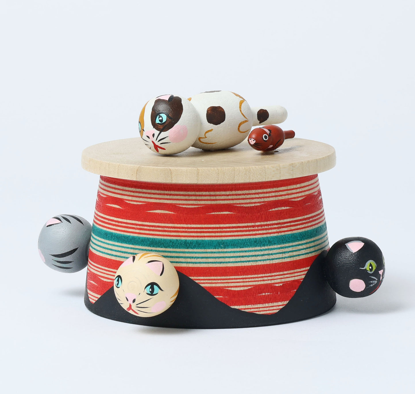 Kotatsu neko ejiko kokeshi doll-1 こたつ猫えじこ | HIRAGA, Teruyuki 平賀輝幸工人 | 9cm in height