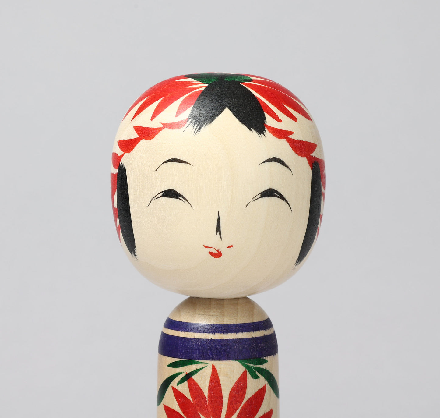 Togatta style kokeshi doll | KOYAMA, Yoshimi 小山芳美工人 | 遠刈田こけし | Togatta style 遠刈田系 | 18.5cm in height from Japan