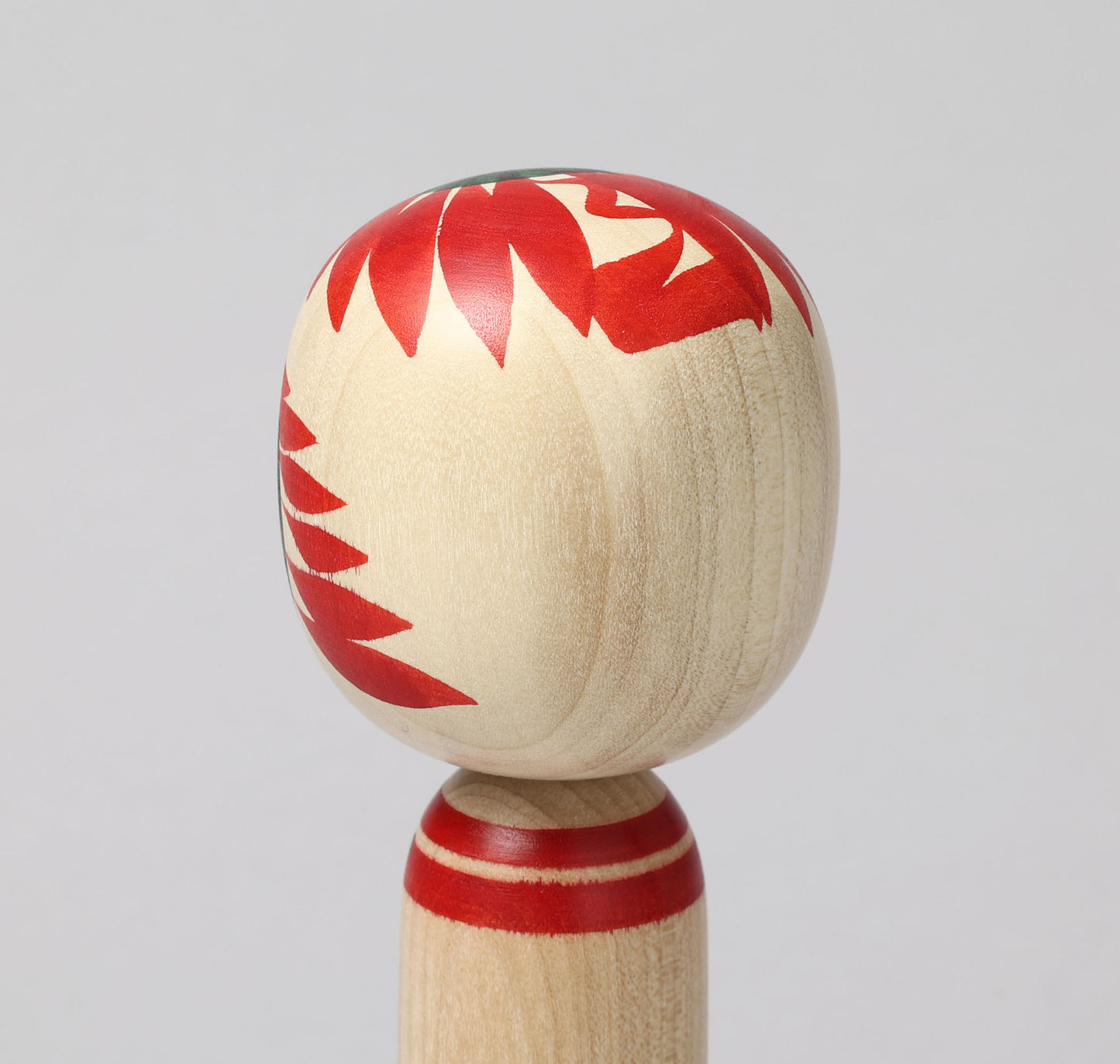 Togatta style kokeshi doll | KOYAMA, Yoshimi 小山芳美工人 | 遠刈田こけし | Togatta style 遠刈田系 | 18.5cm in height from Japan