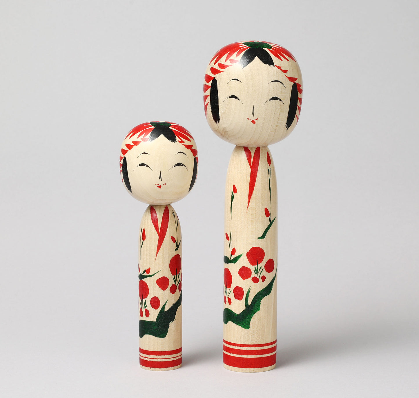 Togatta style kokeshi doll | KOYAMA, Yoshimi 小山芳美工人 | 遠刈田こけし | Togatta style 遠刈田系 | 18.5cm in height from Japan