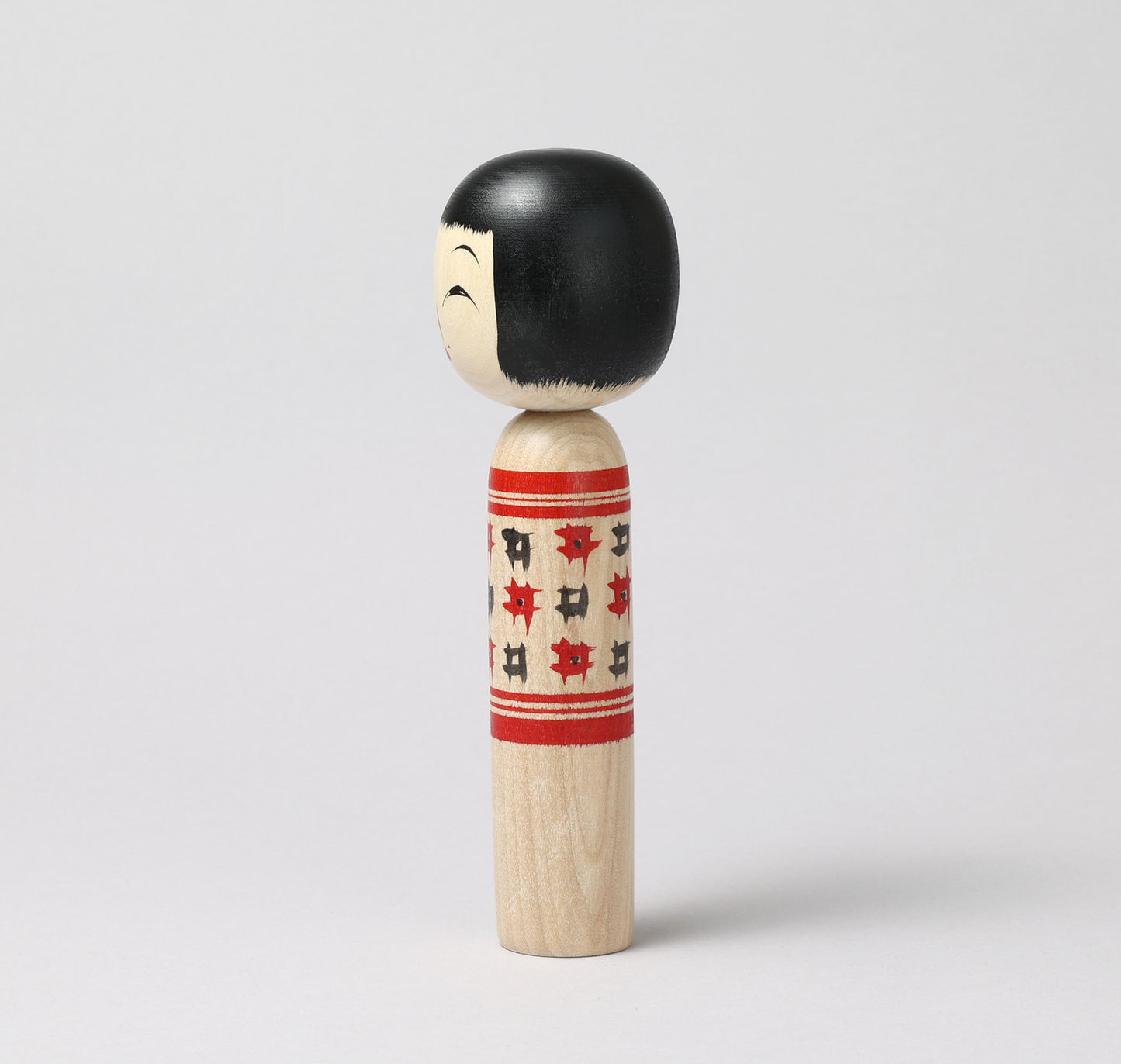 Togatta style kokeshi doll | KOYAMA, Yoshimi 小山芳美工人 | 遠刈田こけし | Togatta style 遠刈田系 | 18.5cm in height from Japan