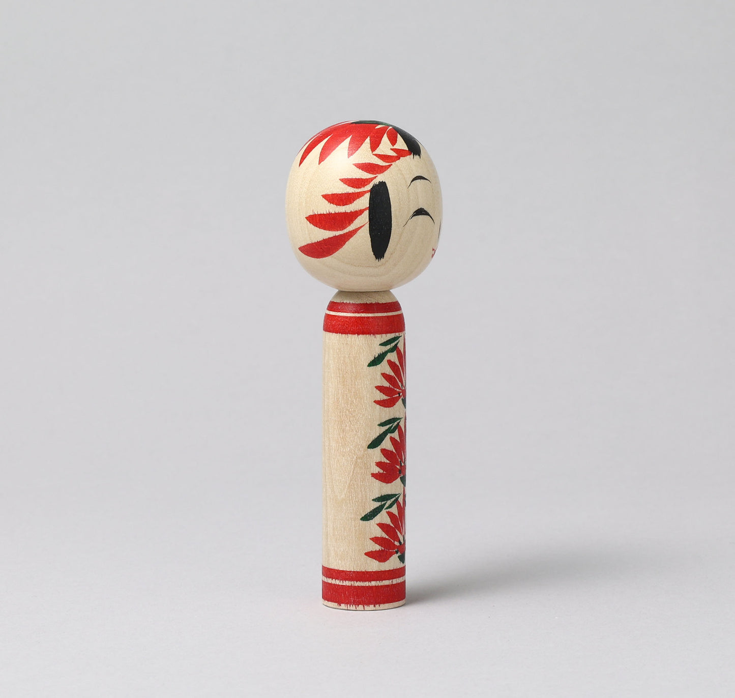 Togatta style kokeshi doll | KOYAMA, Yoshimi 小山芳美工人 | 遠刈田こけし | Togatta style 遠刈田系 | 12.5cm in height from Japan