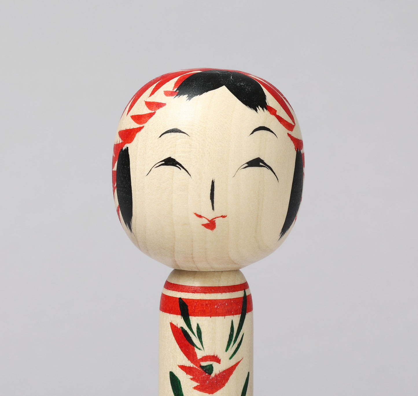 Togatta style kokeshi doll | KOYAMA, Yoshimi 小山芳美工人 | 遠刈田こけし | Togatta style 遠刈田系 | 12.5cm in height from Japan