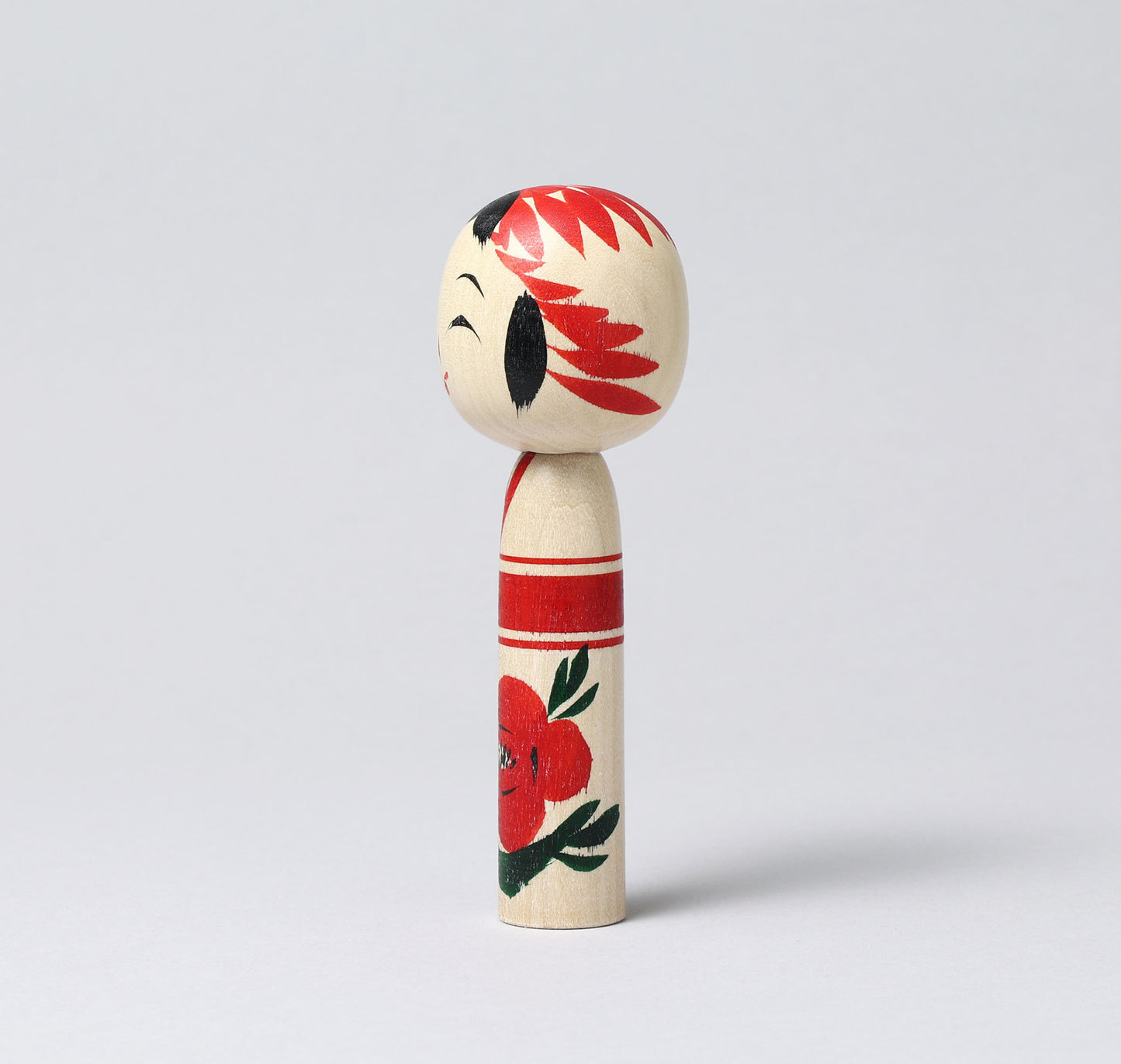 Togatta style kokeshi doll | KOYAMA, Yoshimi 小山芳美工人 | 遠刈田こけし | Togatta style 遠刈田系 | 12.5cm in height from Japan