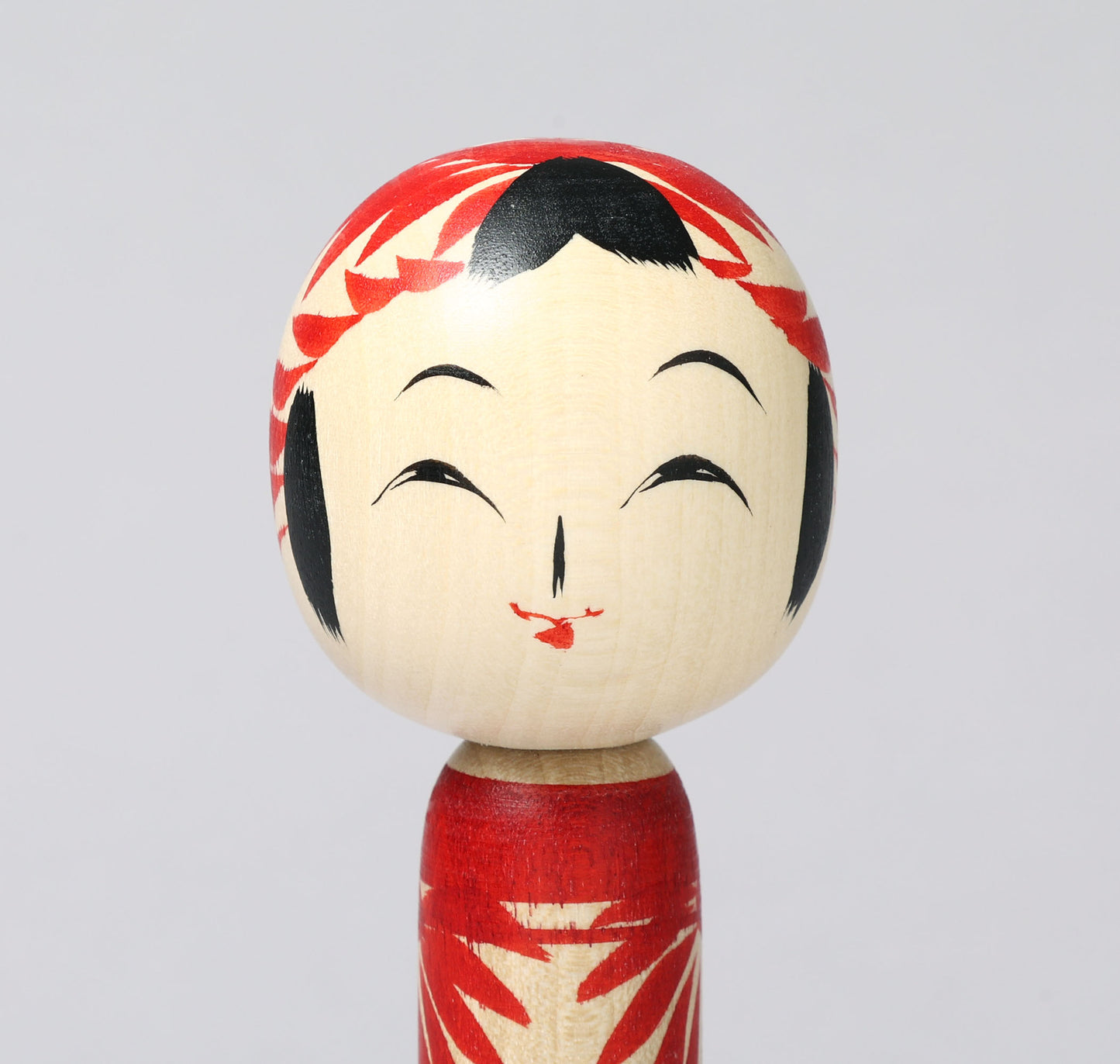 Togatta style kokeshi doll | KOYAMA, Yoshimi 小山芳美工人 | 遠刈田こけし | Togatta style 遠刈田系 | 12.5cm in height from Japan