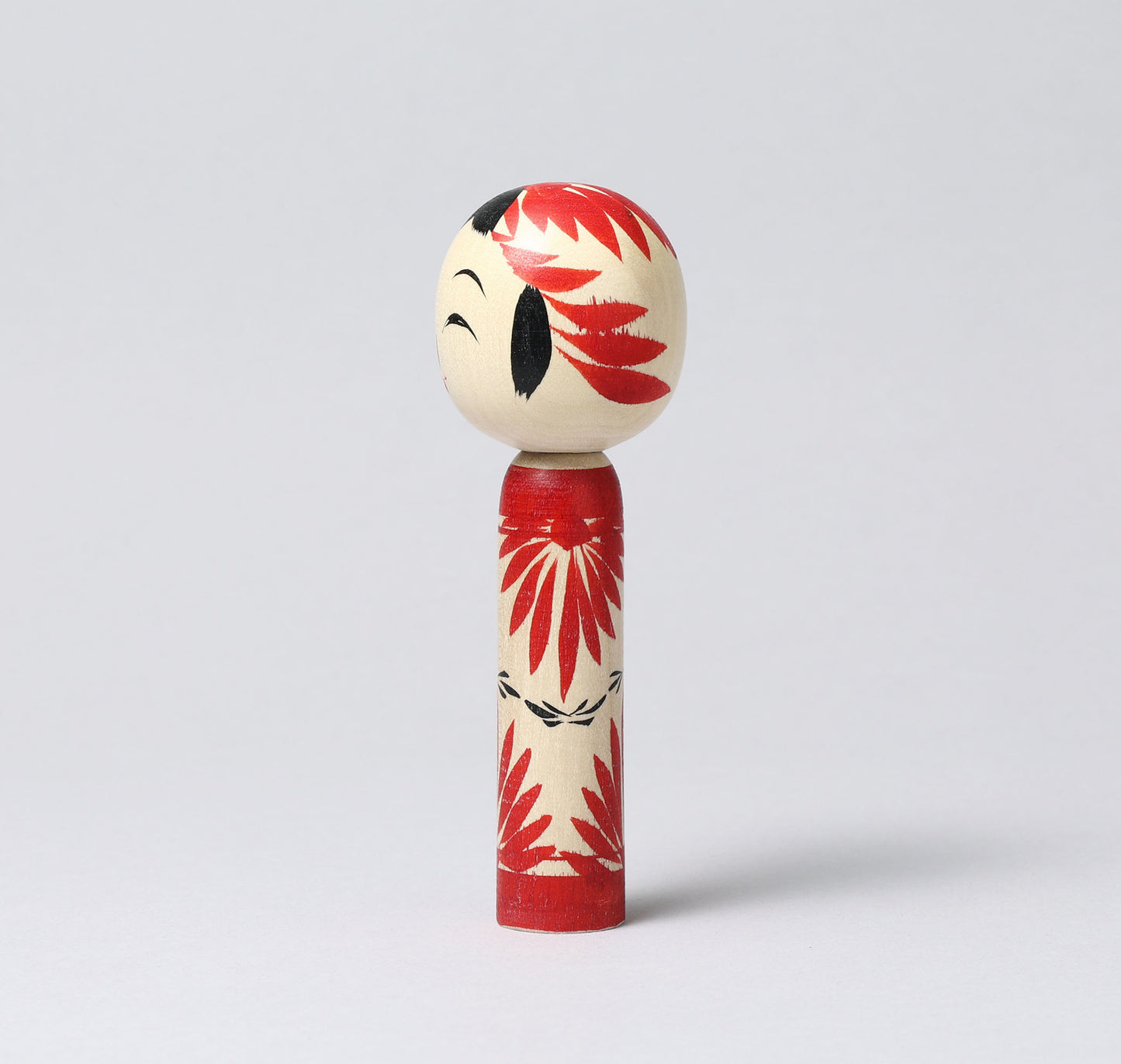 Togatta style kokeshi doll | KOYAMA, Yoshimi 小山芳美工人 | 遠刈田こけし | Togatta style 遠刈田系 | 12.5cm in height from Japan