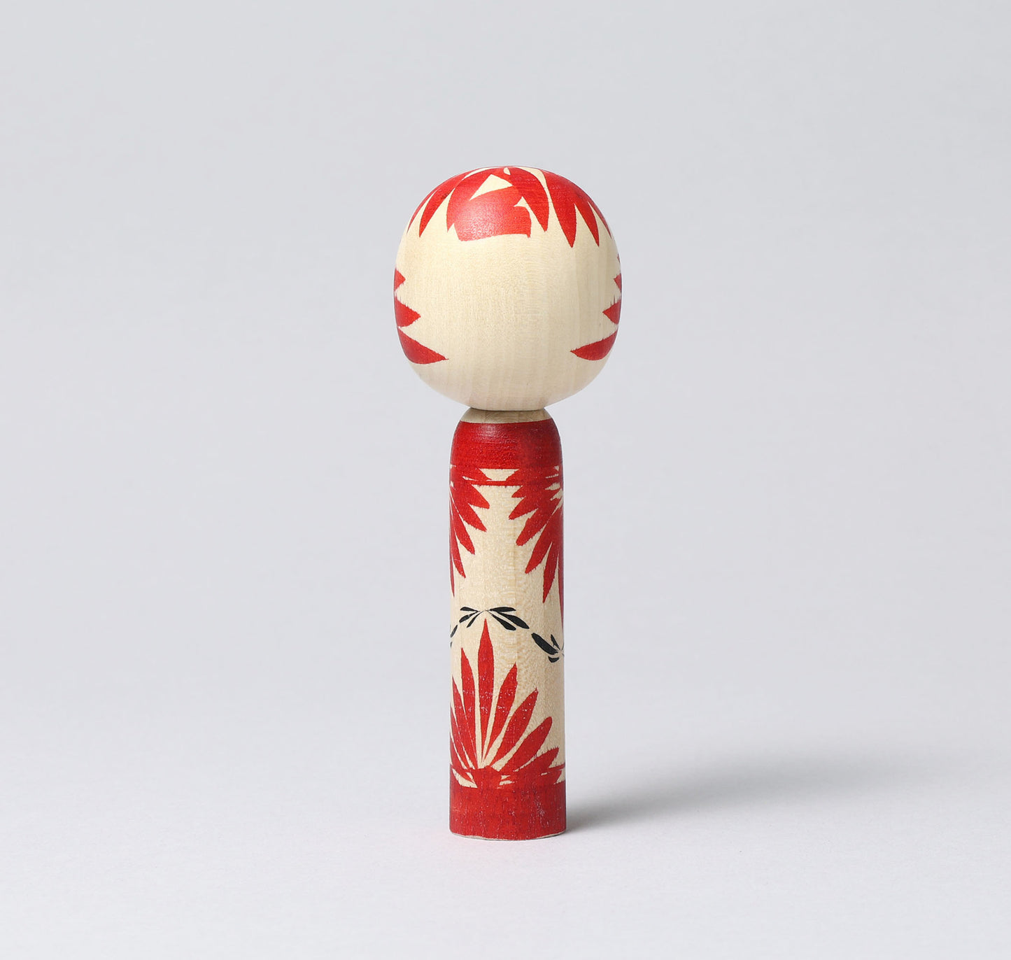 Togatta style kokeshi doll | KOYAMA, Yoshimi 小山芳美工人 | 遠刈田こけし | Togatta style 遠刈田系 | 12.5cm in height from Japan