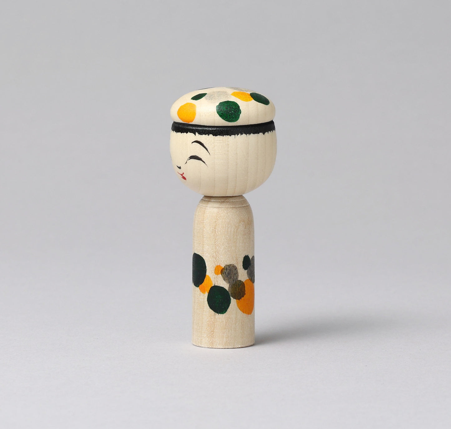 Boushi-hat kokeshi doll | KOYAMA, Yoshimi 小山芳美工人 | 帽子こけし | Togatta style 遠刈田系 | 7.5cm in height from Japan