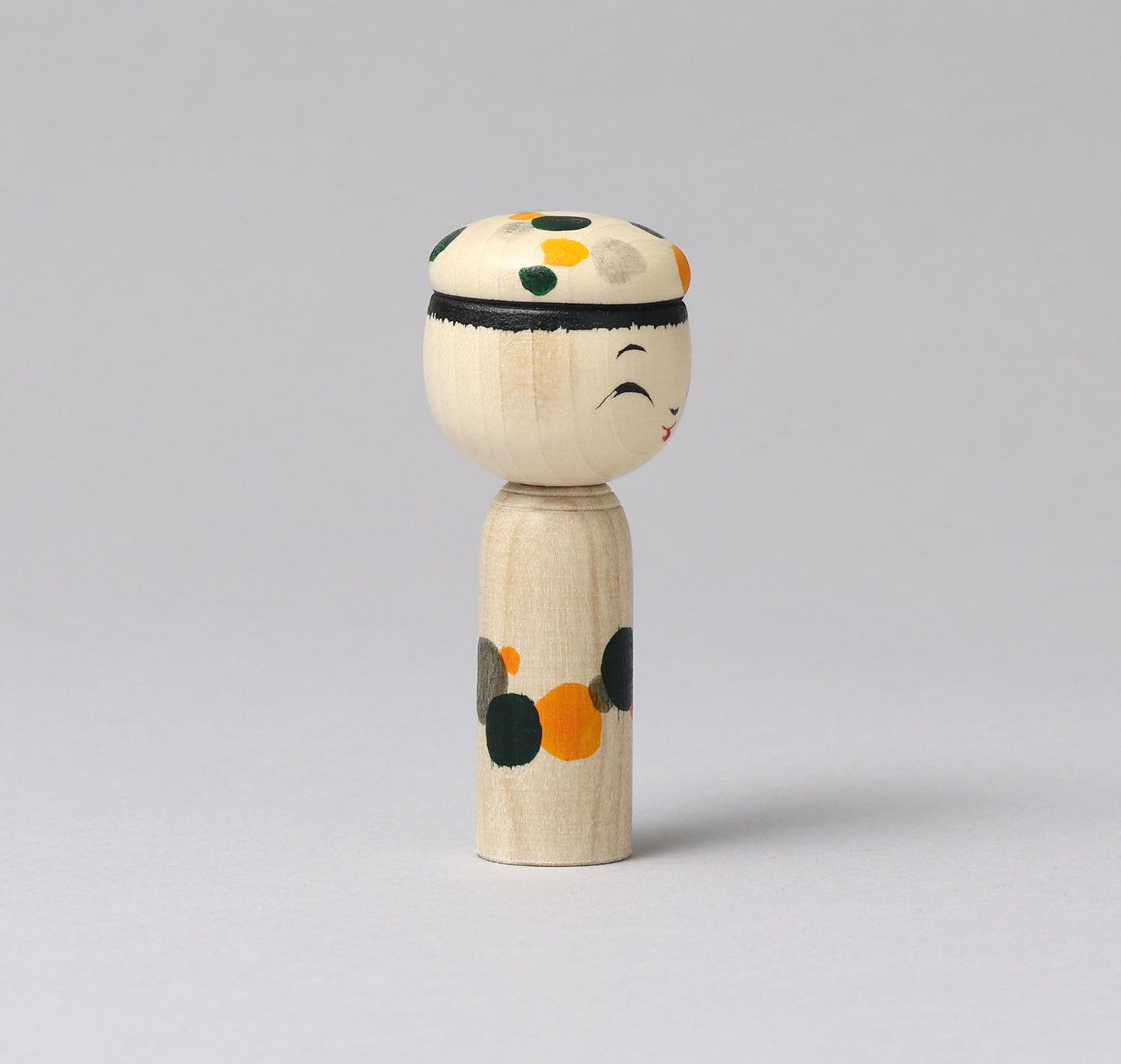 Boushi-hat kokeshi doll | KOYAMA, Yoshimi 小山芳美工人 | 帽子こけし | Togatta style 遠刈田系 | 7.5cm in height from Japan