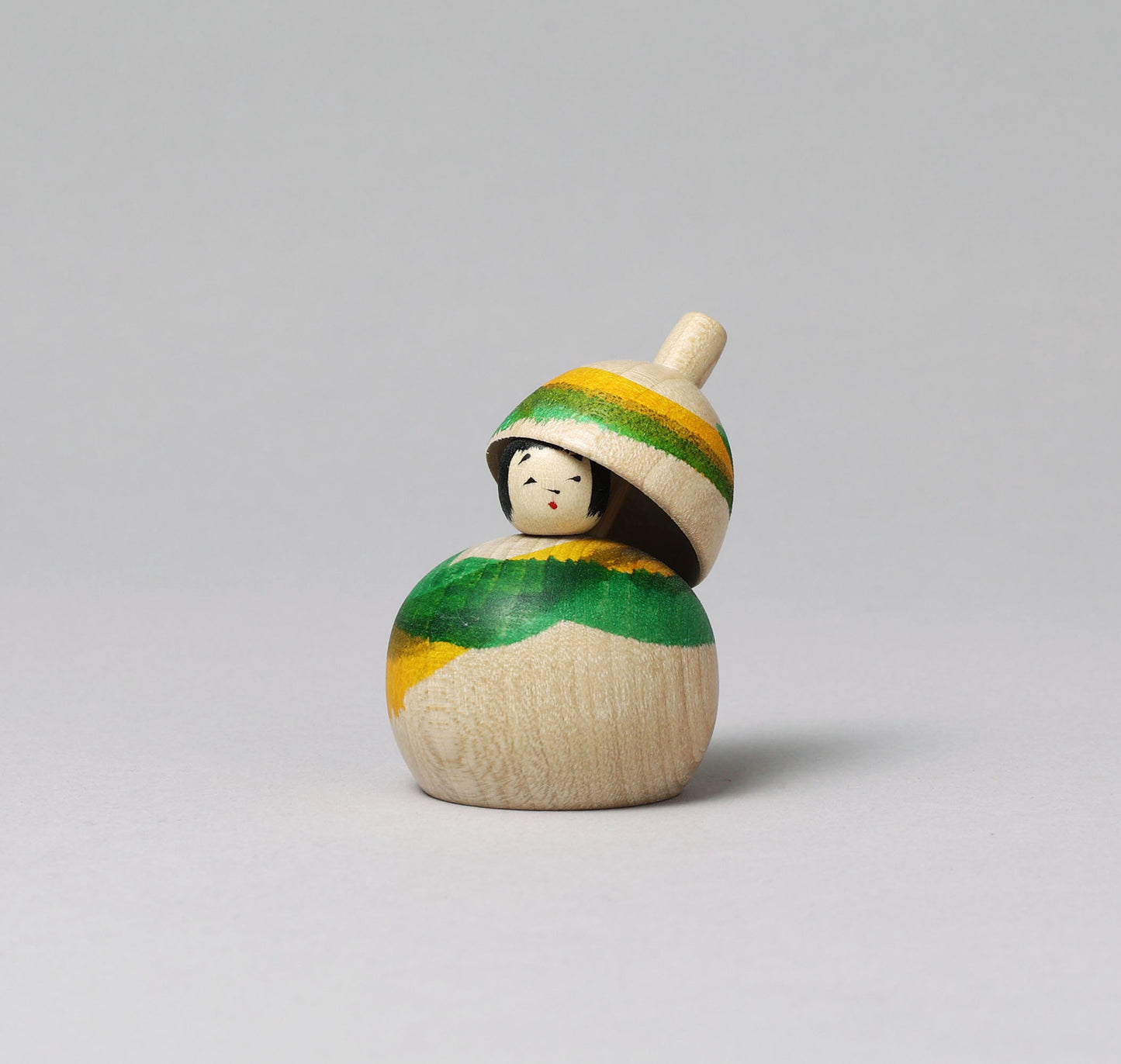 Kasa-umbrella kokeshi doll | KOYAMA, Yoshimi 小山芳美工人 | 傘こけし | Togatta style 遠刈田系 | 6cm in height from Japan