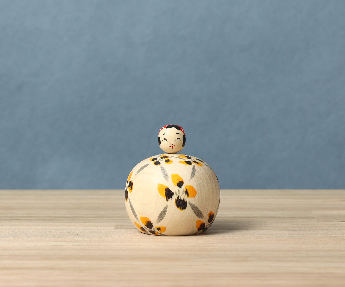 Ejiko kokeshi doll | KOYAMA, Yoshimi 小山芳美工人 | えじここけし | Togatta style 遠刈田系 | 6.5cm in height from Japan