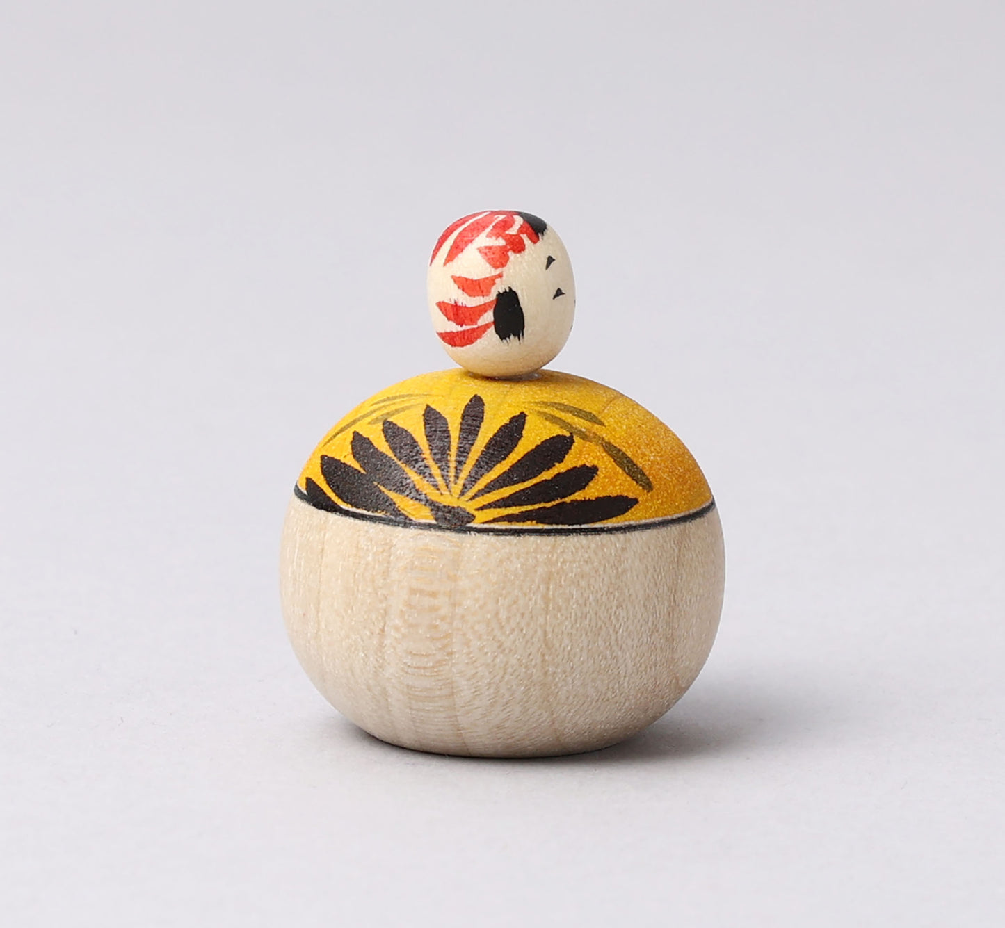 KOYAMA, Yoshimi 小山芳美工人 | Mini Ejiko kokeshi chrysanthemum- えじここけし 菊 | Togatta style 遠刈田