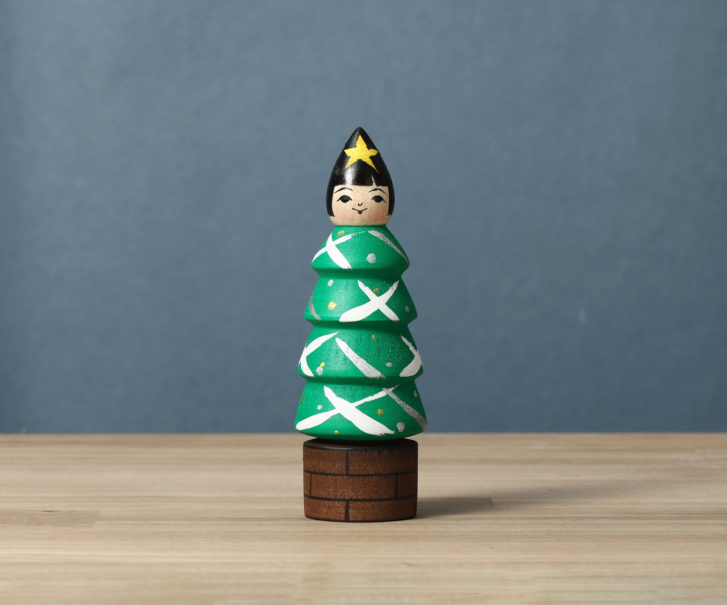 Christmas kokeshi doll 'Christmas tree'| ABO, Masafumi 阿保正文工人 | クリスマスツリーこけし | Tsugaru style 津軽系 | 12cm in height from Japan