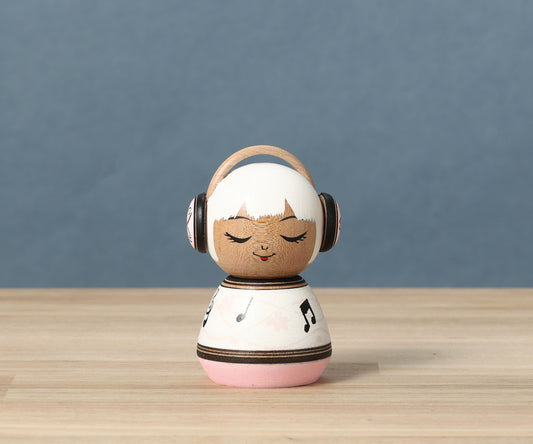ABO, Masafumi 阿保正文工人 | Headphone kokeshi doll ヘッドホンこけし | Tsugaru style 津軽系 | 8cm in height