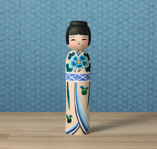Kinagashi kokeshi doll | ABO, Muchihide | 18cm in height