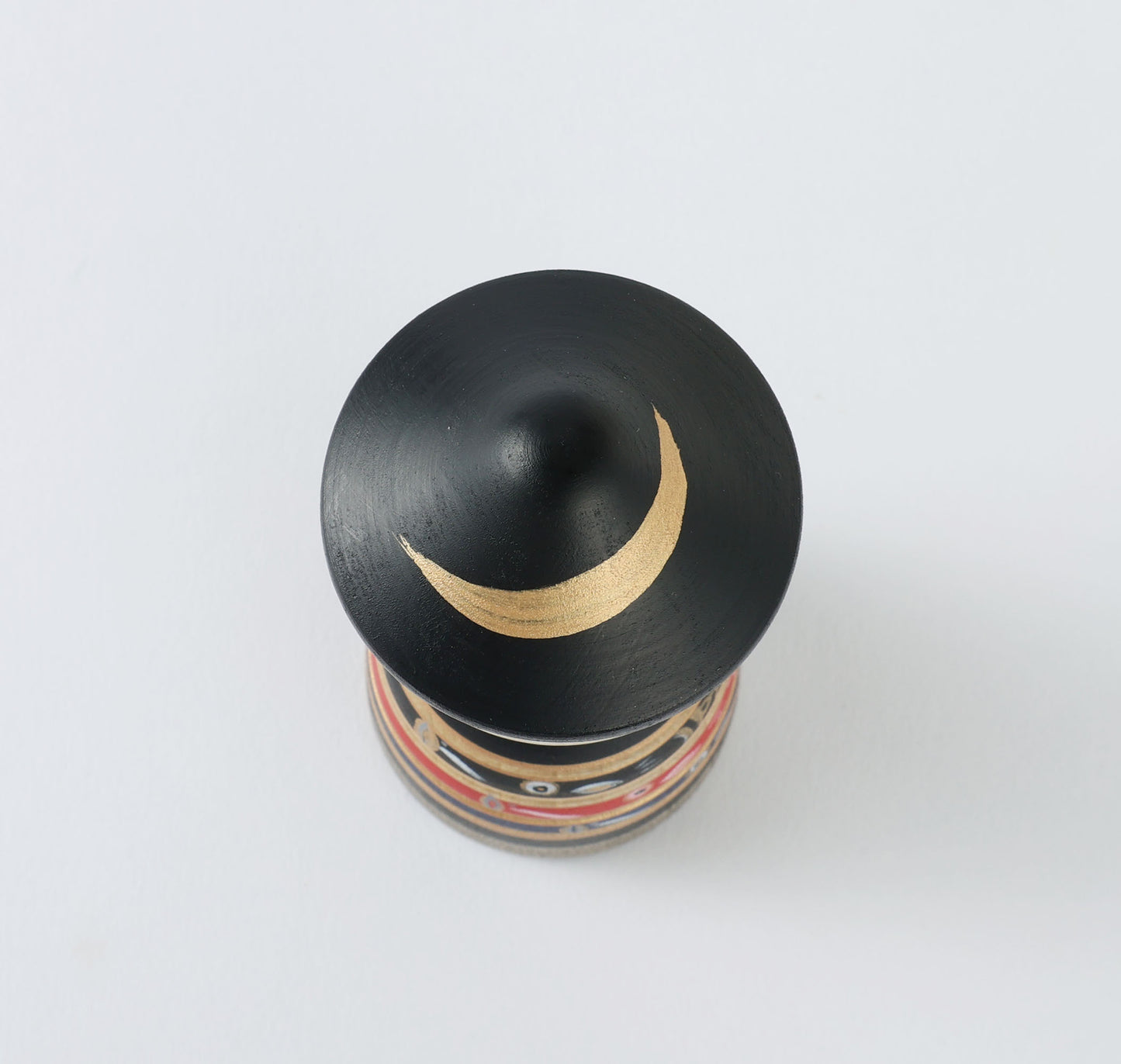 【兜こいのぼりこけし】Koinobori kokeshi with Samurai helmet | Teruyuki HIRAGA | Sakunami style | 11.5cm in height // 作並系 平賀輝幸工人, 高さ11.5cm