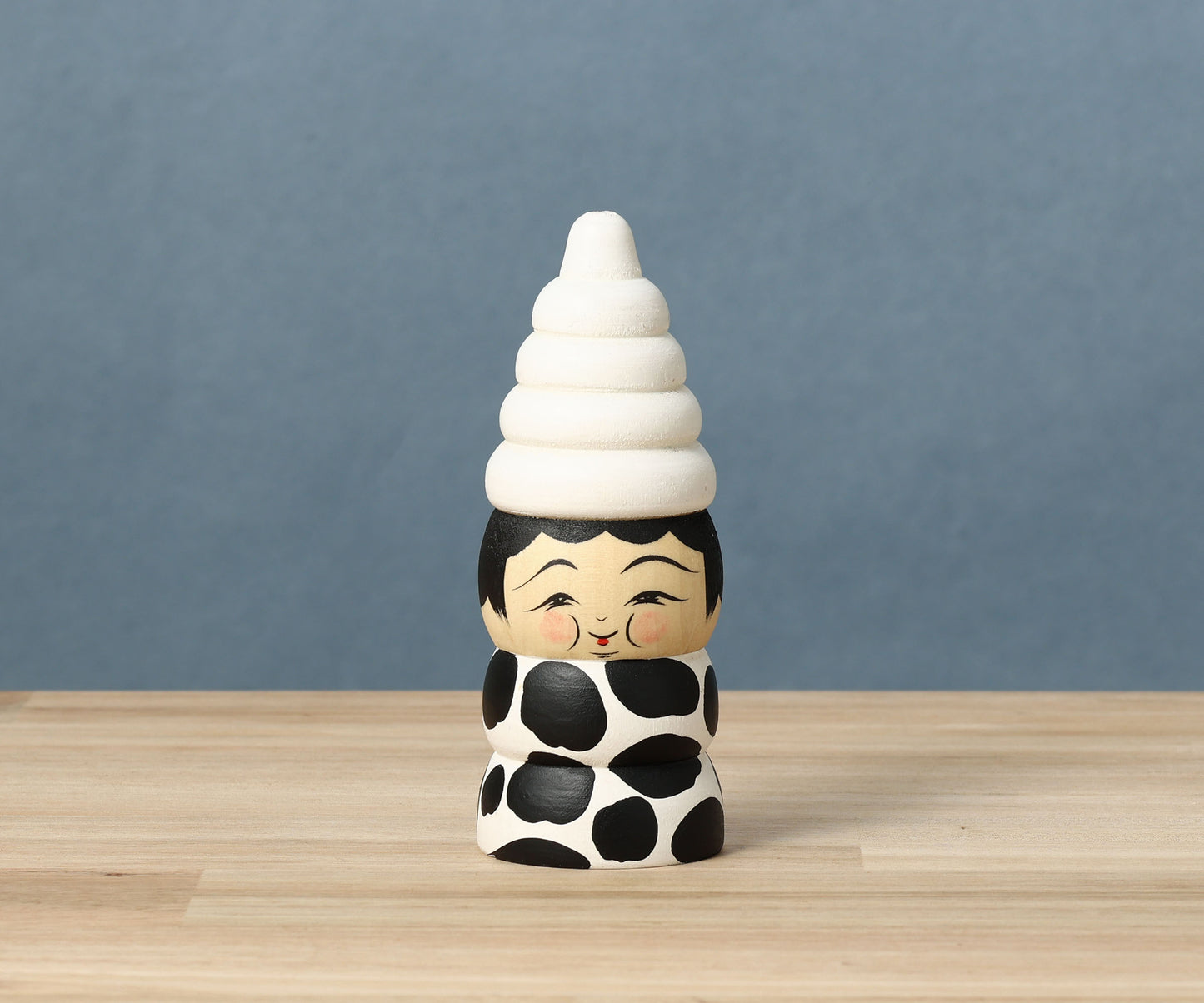 HIRAGA, Teruyuki 平賀輝幸工人 | Soft-serve ice cream kokeshi doll ソフトクリームこけし |  Sakunami style 作並系 | 12cm in height