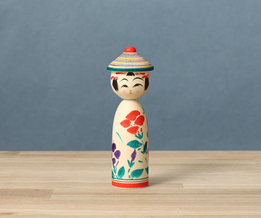 HIRAGA, Teruyuki 平賀輝幸工人 | Boushi-hat kokeshi doll 帽子こけし |  Sakunami style 作並系 | 13cm in height