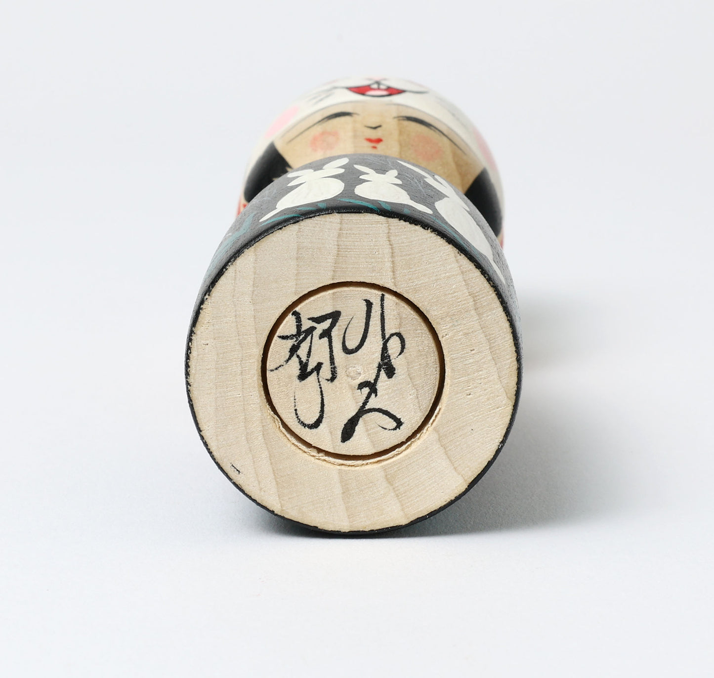HIRAGA, Teruyuki 平賀輝幸工人 | Otsukimi usagi-harvest moon and rabbit kokeshi doll お月見うさぎこけし |  Sakunami style 作並系 | 14cm in height