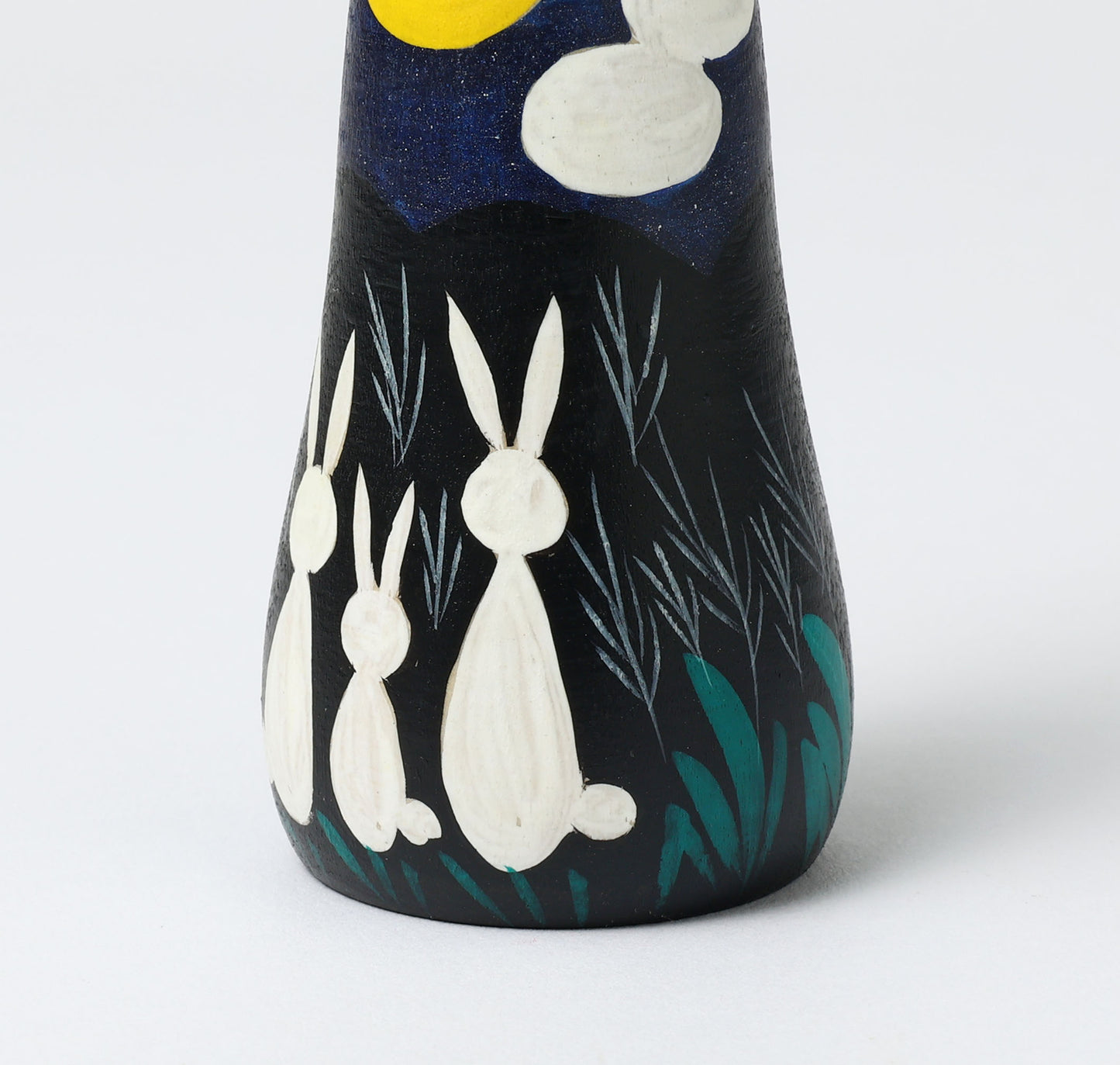 HIRAGA, Teruyuki 平賀輝幸工人 | Otsukimi usagi-harvest moon and rabbit kokeshi doll お月見うさぎこけし |  Sakunami style 作並系 | 13cm in height