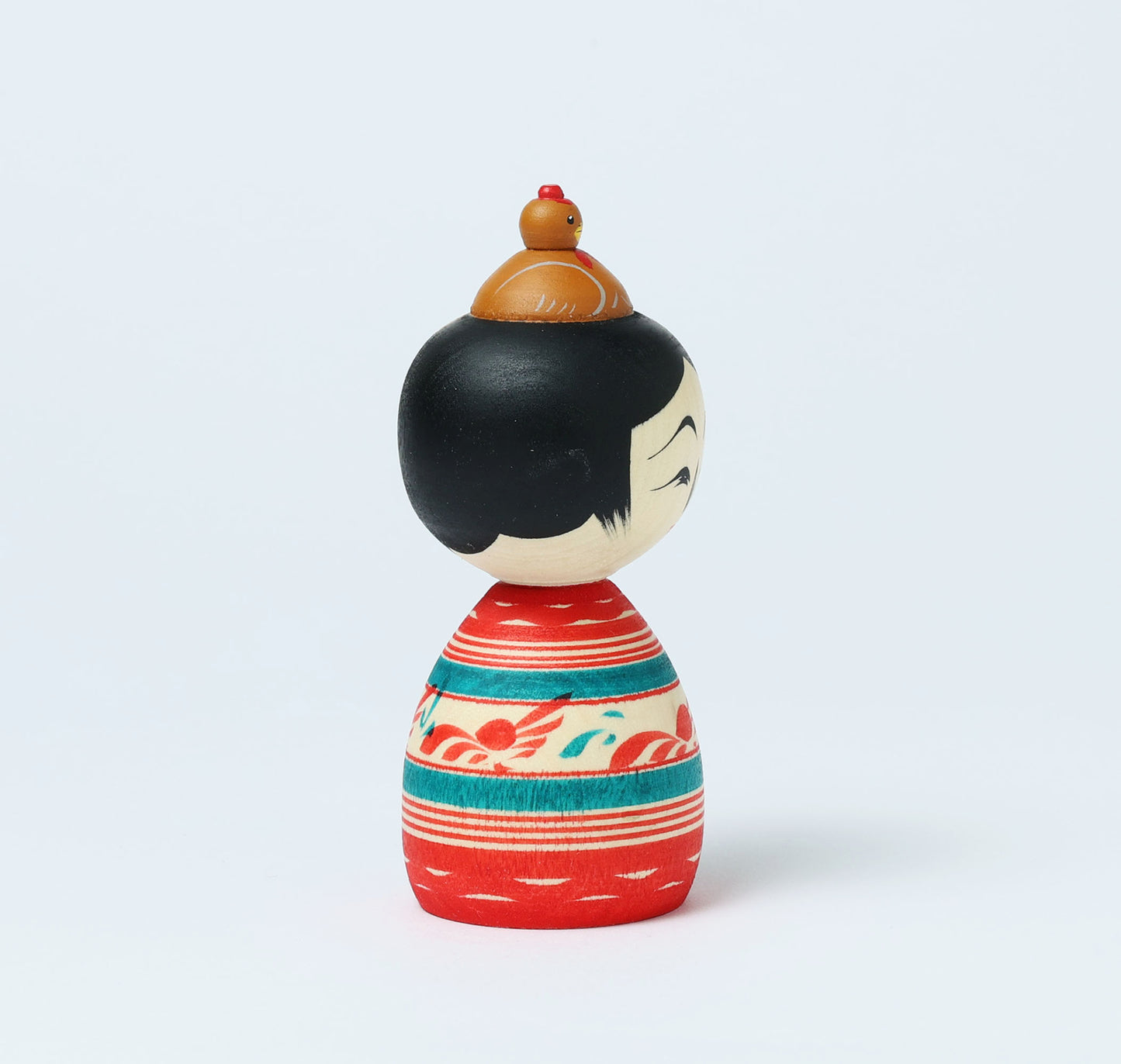Easter themed kokeshi doll イースターこけし |  HIRAGA, Teruyuki 平賀輝幸工人 |  Sakunami style 作並系 | 11.5cm in height