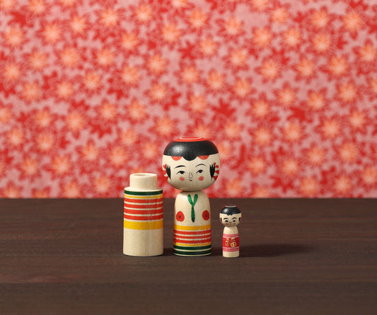 SATO, Hideyuki 佐藤英之工人 | Ireko-nesting kokeshi- 入れ子こけし | Yajiro style 弥治郎系