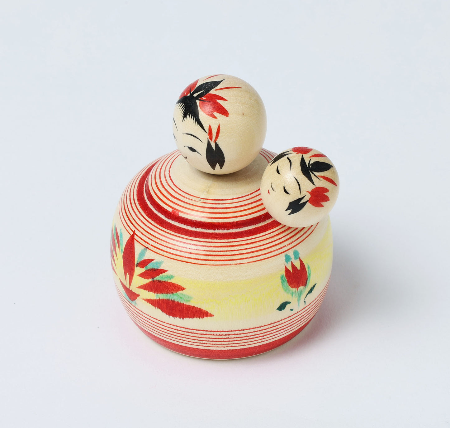 Komori-Babysitting kokeshi doll 子守りこけし | OHNUMA Hideaki 大沼秀顯工人 | Naruko style 鳴子系 | 7cm in height
