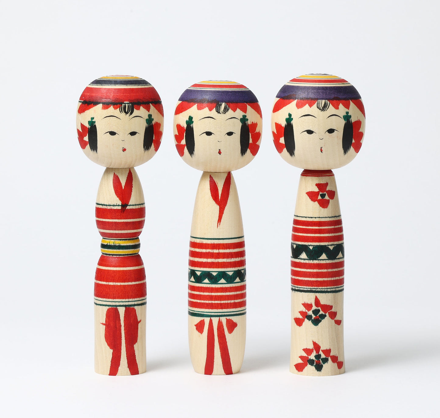 IKEUCHI, Shione 池内潮音工人 | Dento-traditional style kokeshi doll 伝統こけし | Yajiro style 弥治郎系 | 18cm in height