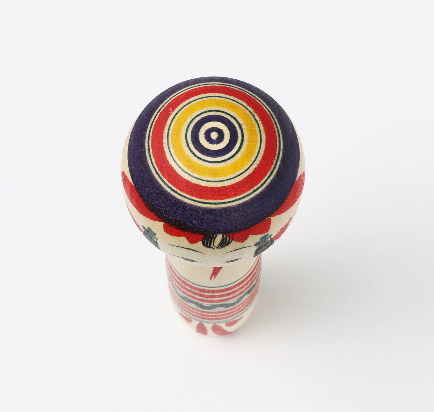 IKEUCHI, Shione 池内潮音工人 | Dento-traditional style kokeshi doll 伝統こけし | Yajiro style 弥治郎系 | 18cm in height