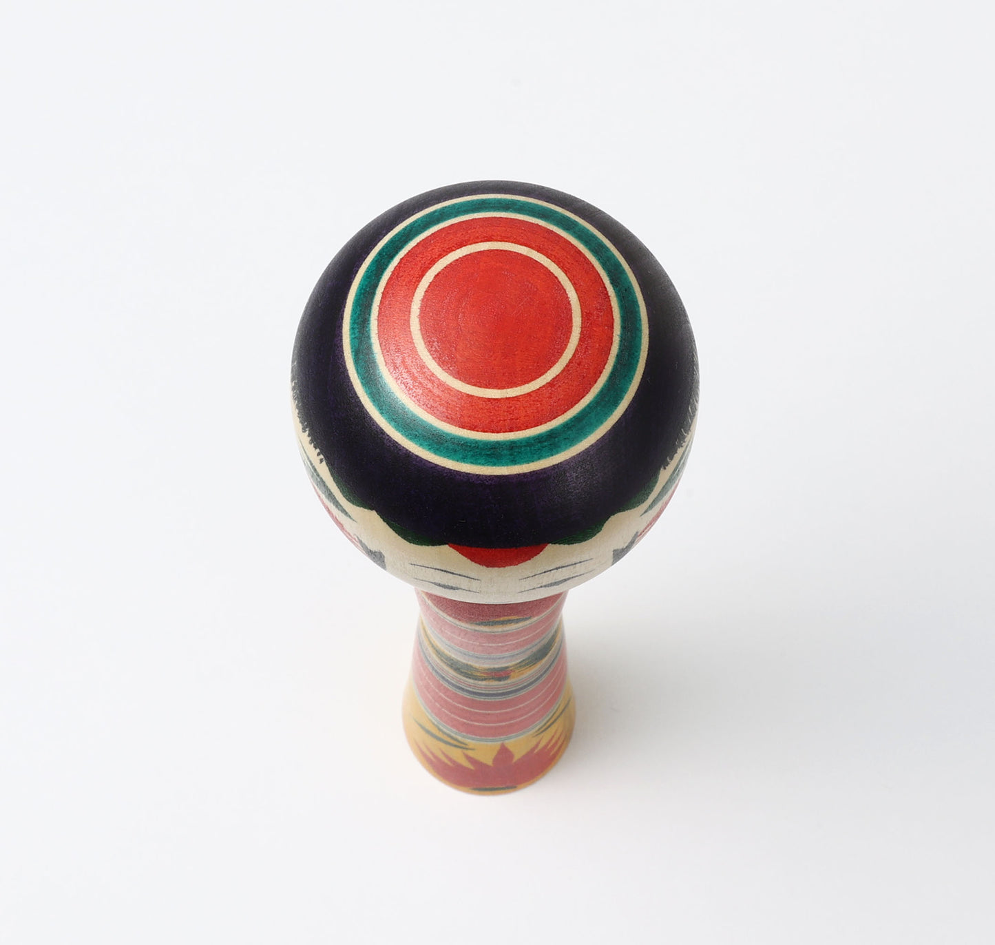 KIMURA, Atsushi 木村敦工人 | Dento-traditional style kokeshi doll 伝統こけし | Yajiro style 弥治郎系 | 22cm in height