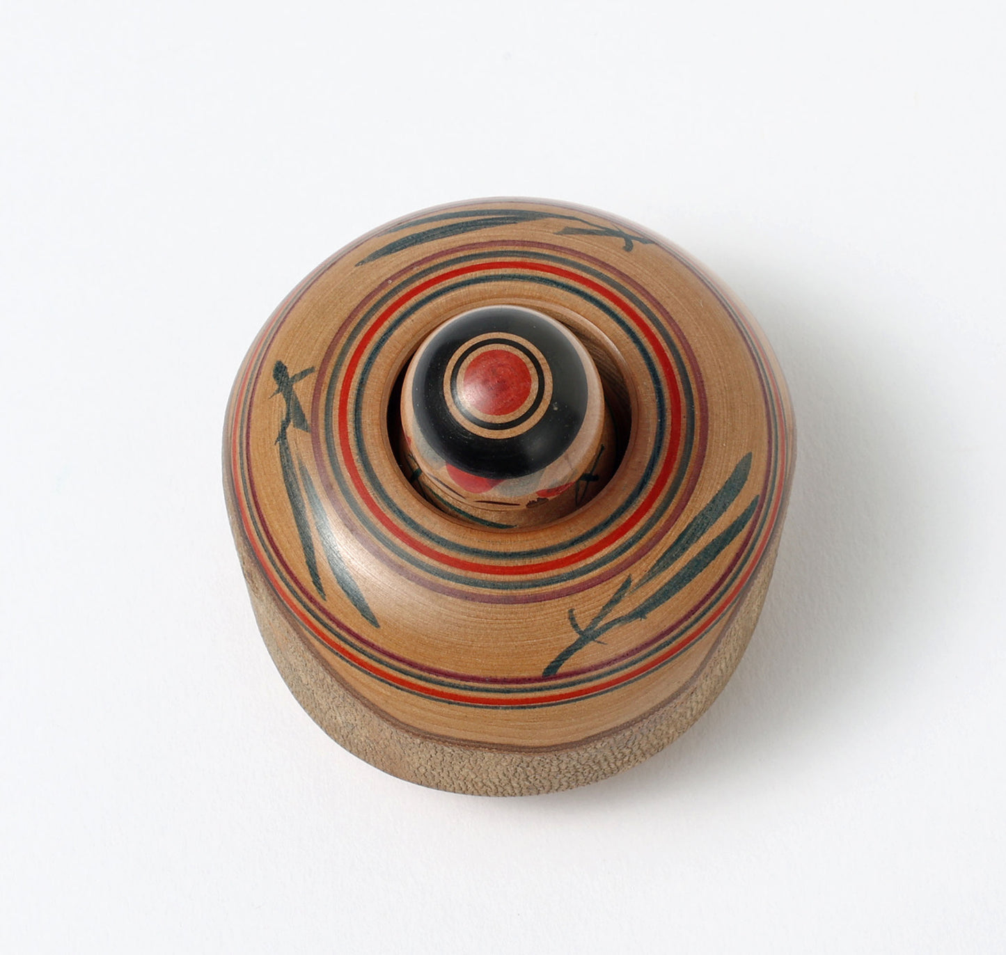 Vintage Tamairi-rolling ejiko kokeshi doll  玉入りえじこ | SATO, Kouichi (1936-) 佐藤幸一工人 | Yajiro style 弥治郎系 | 6.5cm in height