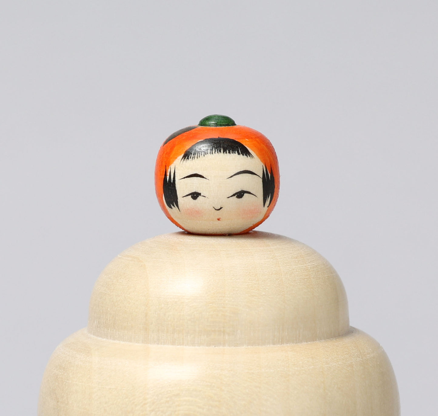 New Year kokeshi doll 'kagamimochi' | KAKIZAWA, Yoshinobu 柿澤是伸 | 鏡餅こけし | Naruko style 鳴子系 | 7cm in height