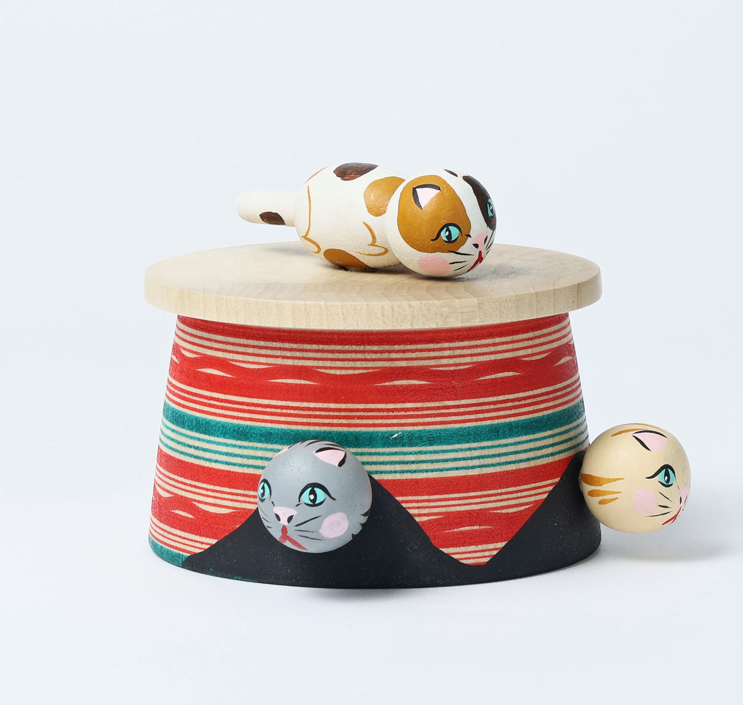 Kotatsu neko ejiko kokeshi doll-1 こたつ猫えじこ |  HIRAGA, Teruyuki 平賀輝幸工人 | 9cm in height