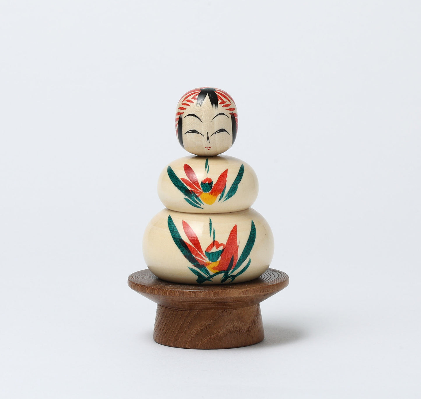 Kagamimochi kokeshi doll on a plate-05 | HAYASAKA, Masahiro | 10cm in height