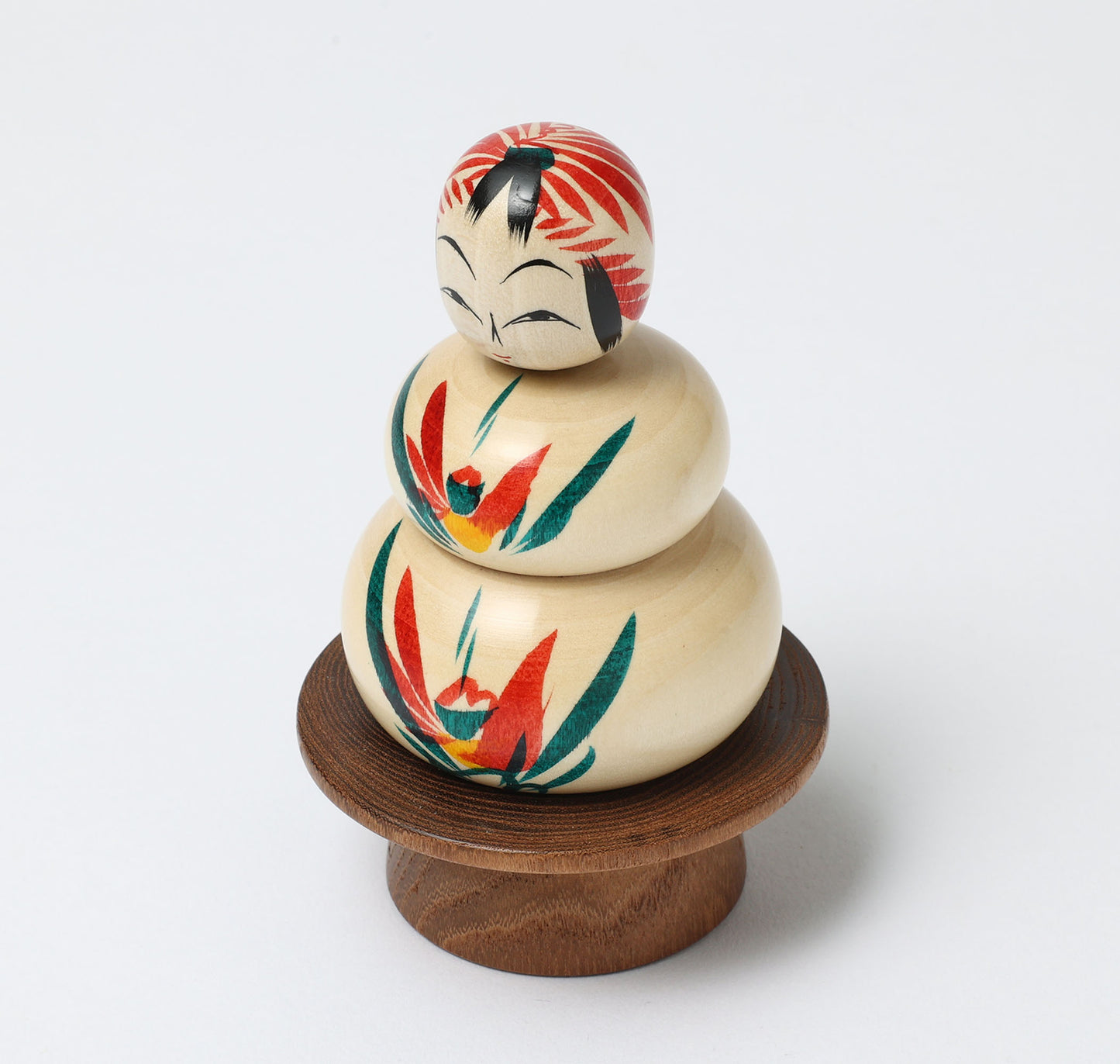 Kagamimochi kokeshi doll on a plate-05 | HAYASAKA, Masahiro | 10cm in height