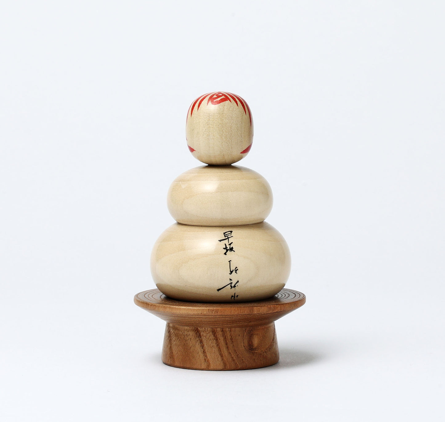 Kagamimochi kokeshi doll on a plate-08 | HAYASAKA, Masahiro | 10cm in height