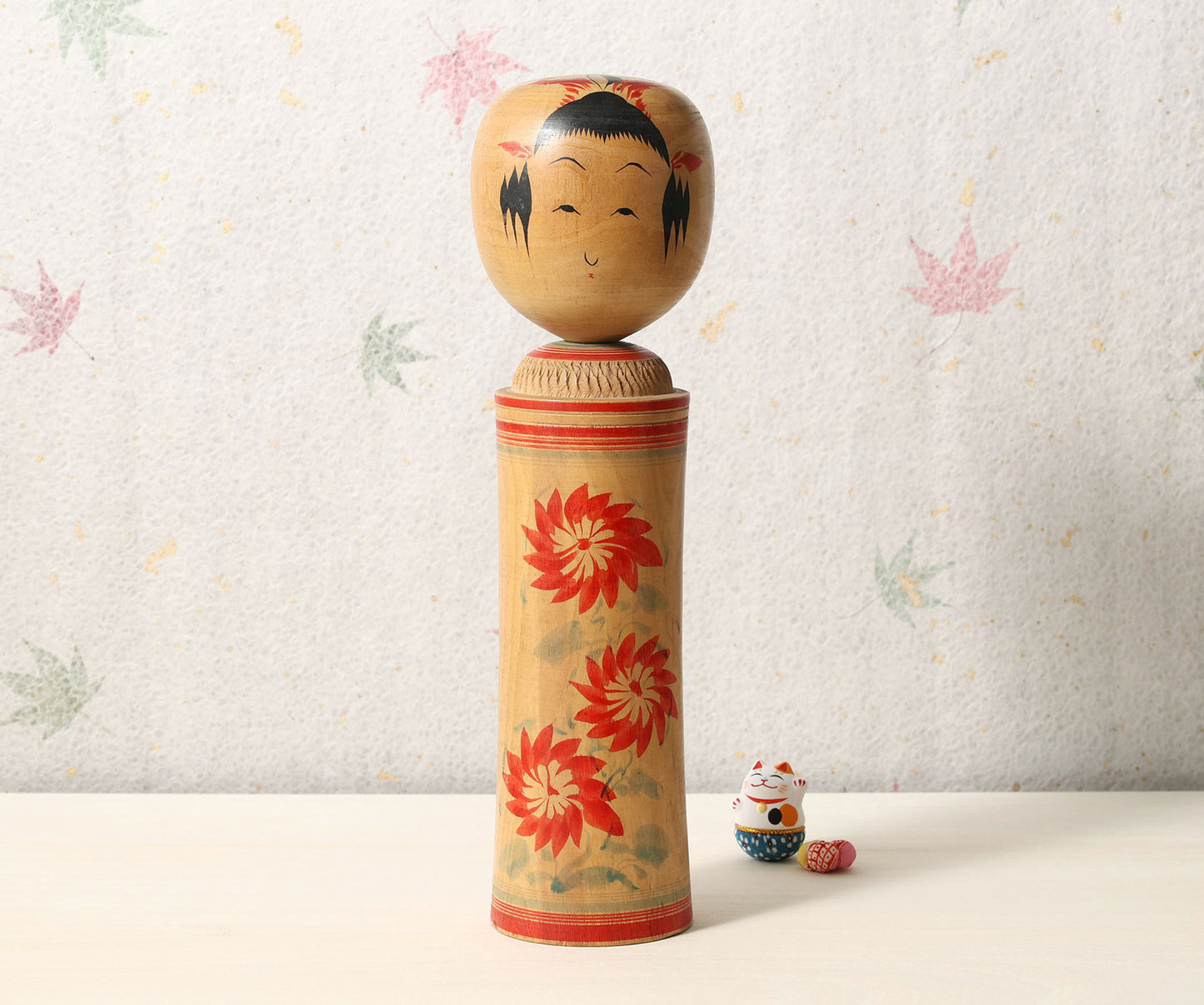 Vintage Naruko style kokeshi doll, by Kenzaburo OHNUMA (1894-1983), Naruko style | こけし古物 大沼健三郎（鳴子系）