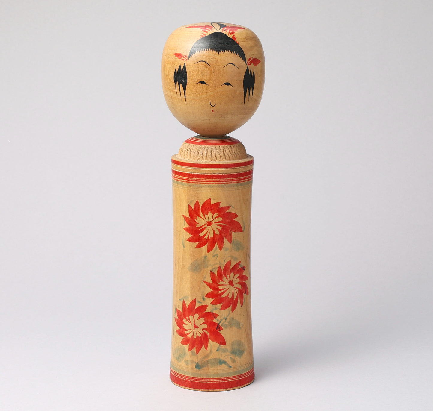 Vintage Naruko style kokeshi doll, by Kenzaburo OHNUMA (1894-1983), Naruko style | こけし古物 大沼健三郎（鳴子系）