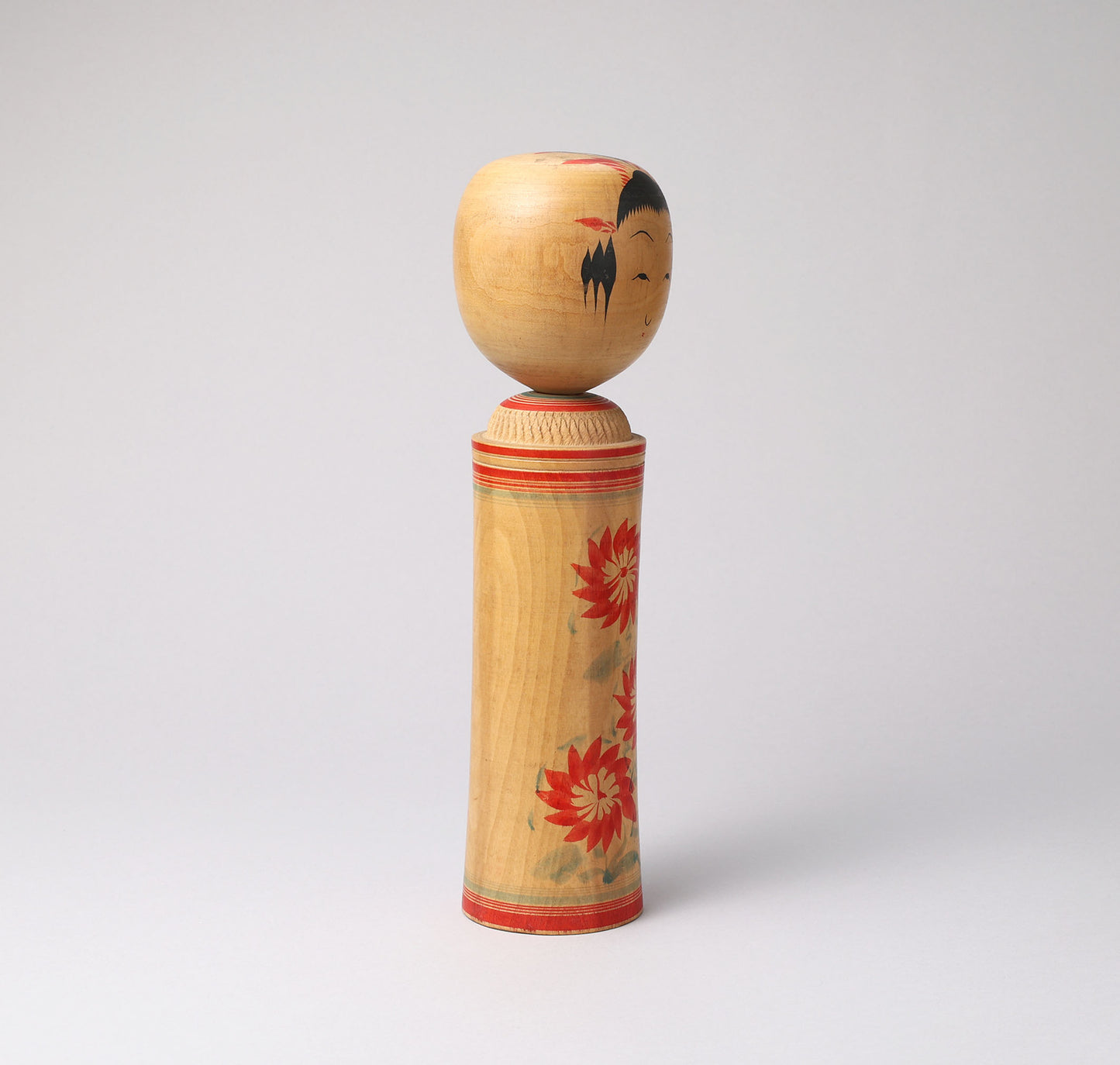 Vintage Naruko style kokeshi doll, by Kenzaburo OHNUMA (1894-1983), Naruko style | こけし古物 大沼健三郎（鳴子系）