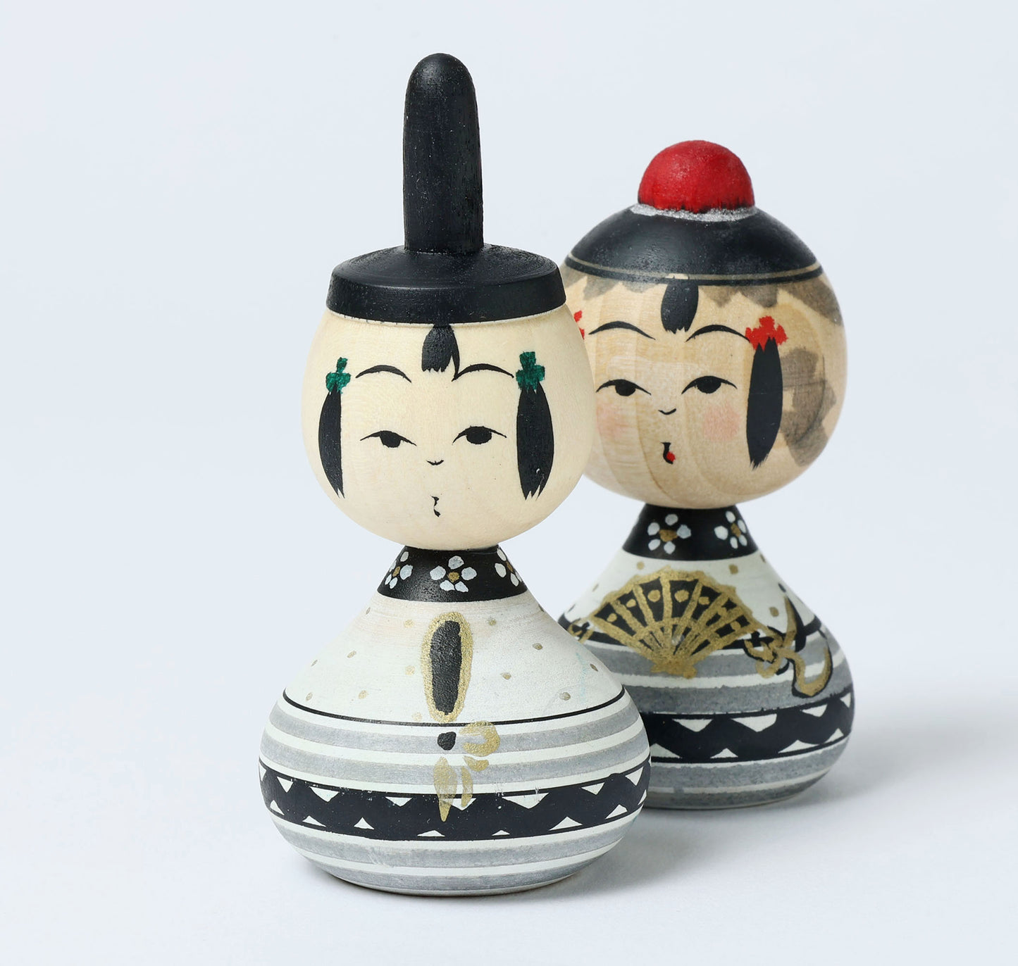 【雛こけし-1】Hina kokeshi doll | IKEUCHI, Shione | Yajiro style | 8.5cm in height // 弥治郎系 池内潮音工人, 高さ8.5cm