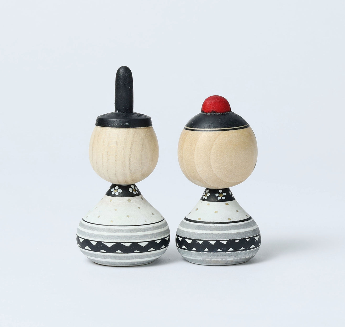 【雛こけし-1】Hina kokeshi doll | IKEUCHI, Shione | Yajiro style | 8.5cm in height // 弥治郎系 池内潮音工人, 高さ8.5cm