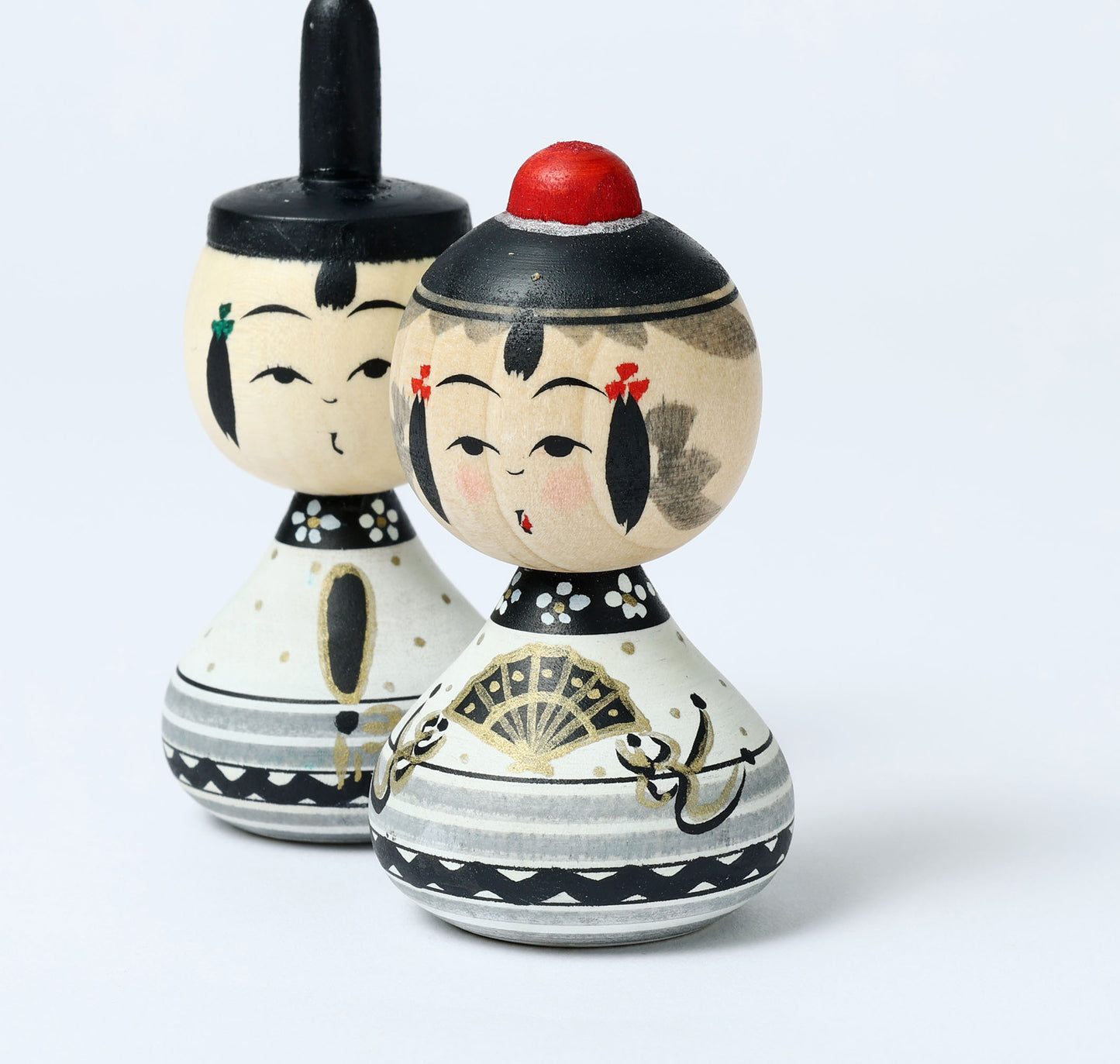 【雛こけし-2】Hina kokeshi doll | IKEUCHI, Shione | Yajiro style | 8.5cm in height // 弥治郎系 池内潮音工人, 高さ8.5cm