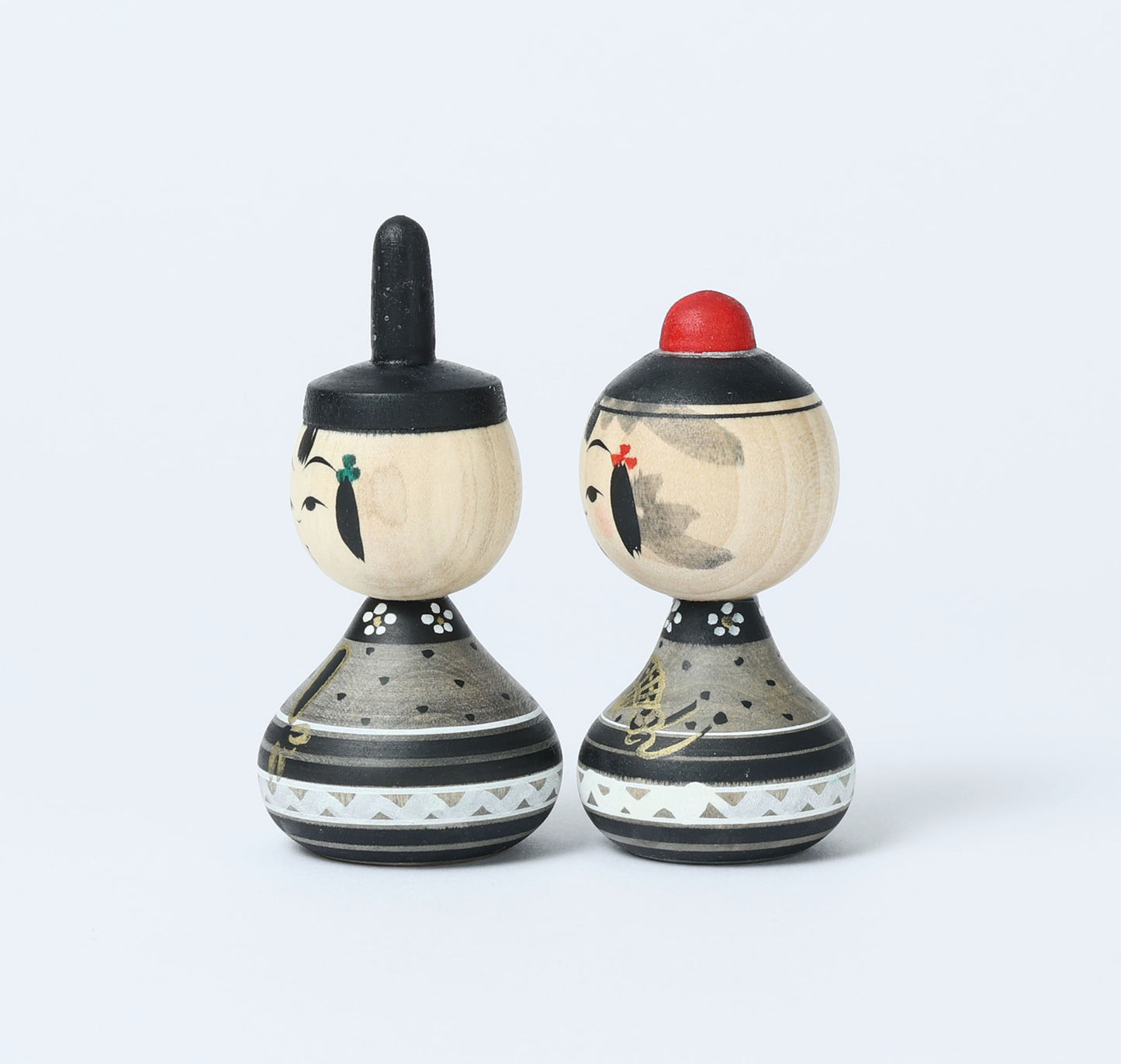 【雛こけし-5】Hina kokeshi doll | IKEUCHI, Shione | Yajiro style | 8.5cm in height // 弥治郎系 池内潮音工人, 高さ8.5cm