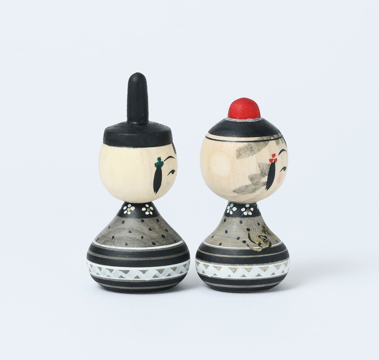【雛こけし-5】Hina kokeshi doll | IKEUCHI, Shione | Yajiro style | 8.5cm in height // 弥治郎系 池内潮音工人, 高さ8.5cm