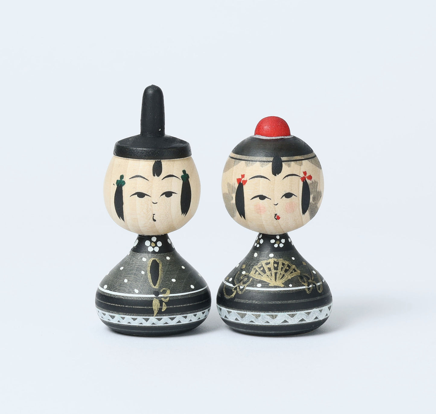 【雛こけし-6】Hina kokeshi doll | IKEUCHI, Shione | Yajiro style | 8.5cm in height // 弥治郎系 池内潮音工人, 高さ8.5cm