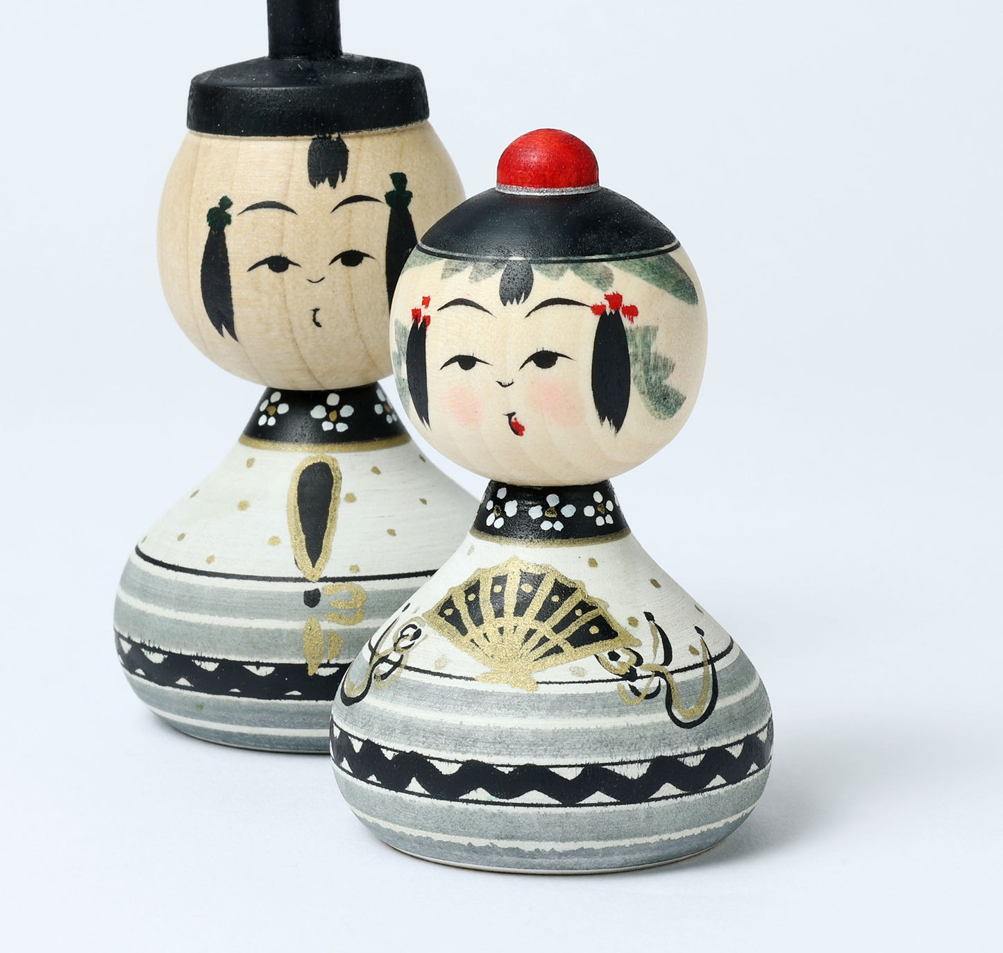 【雛こけし-7】Hina kokeshi doll | IKEUCHI, Shione | Yajiro style | 10.5cm in height // 弥治郎系 池内潮音工人, 高さ10.5cm