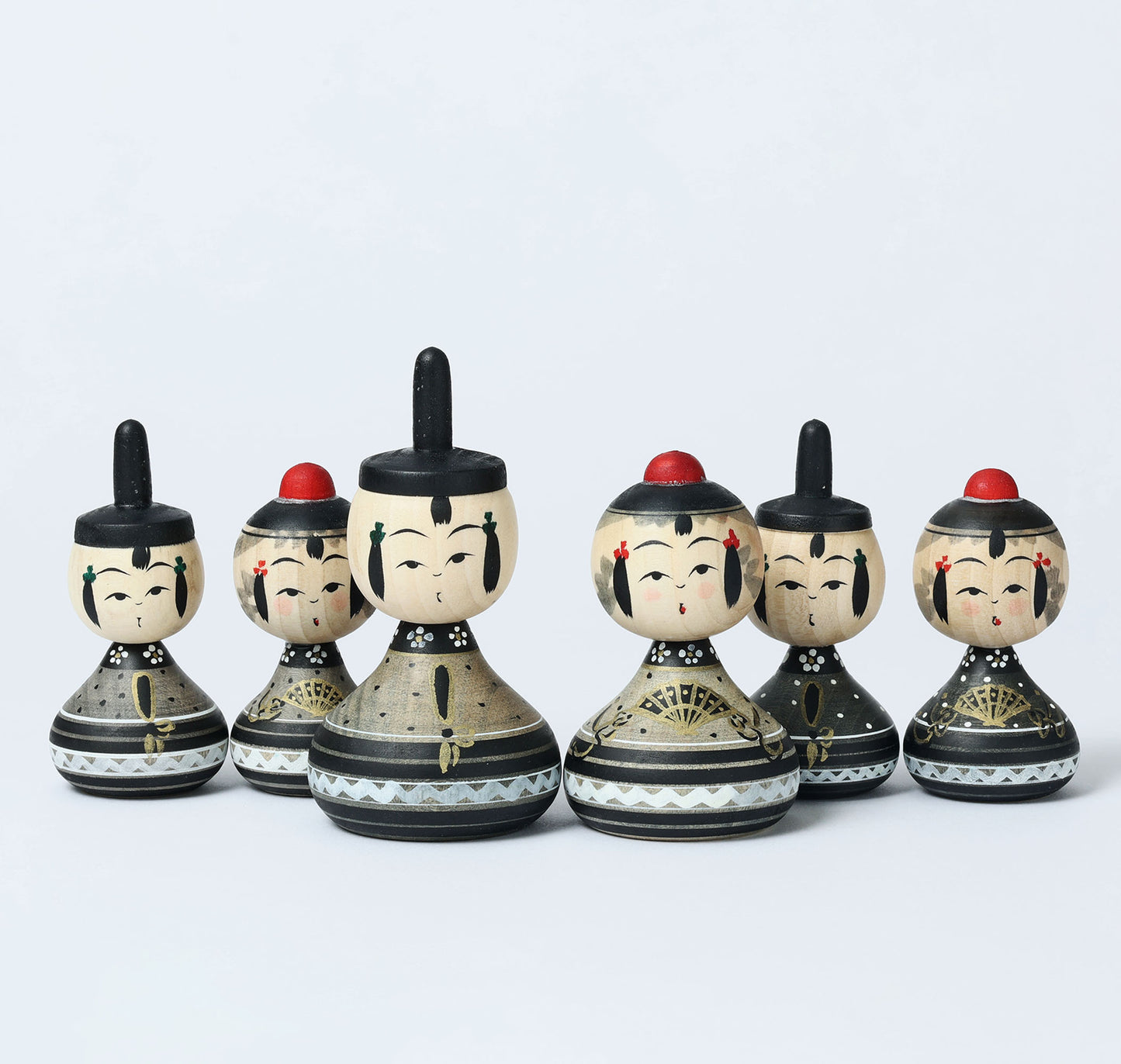 【雛こけし-8】Hina kokeshi doll | IKEUCHI, Shione | Yajiro style | 10.5cm in height // 弥治郎系 池内潮音工人, 高さ10.5cm