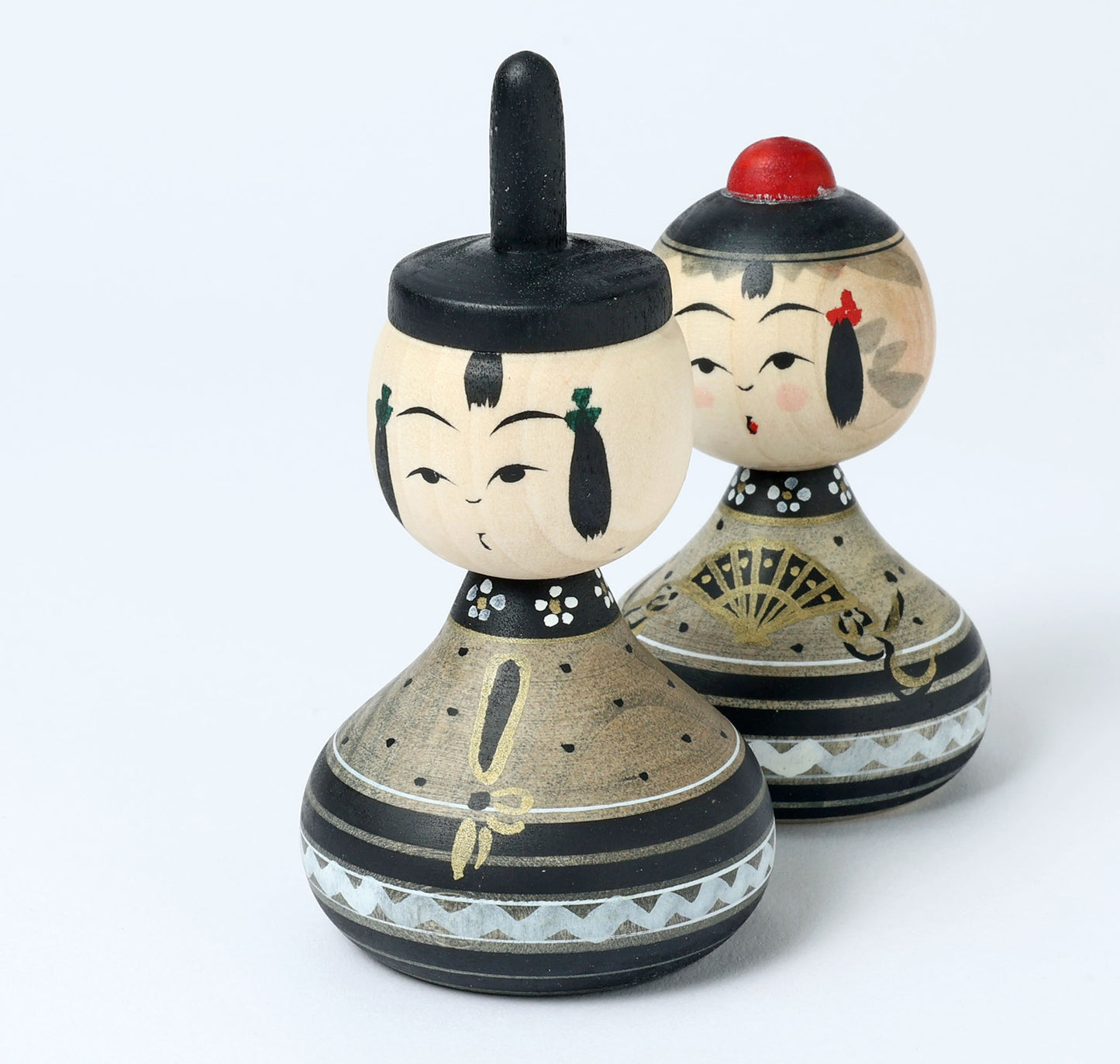 【雛こけし-8】Hina kokeshi doll | IKEUCHI, Shione | Yajiro style | 10.5cm in height // 弥治郎系 池内潮音工人, 高さ10.5cm
