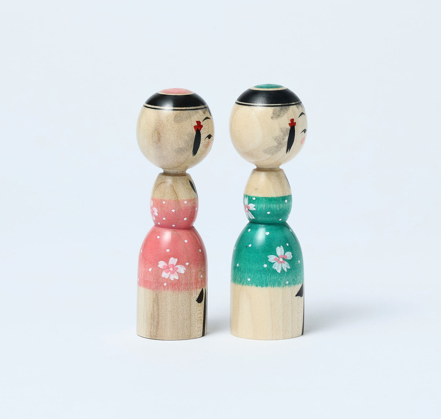 桜こけし | 池内潮音工人 弥治郎系 | 高さ 9cm